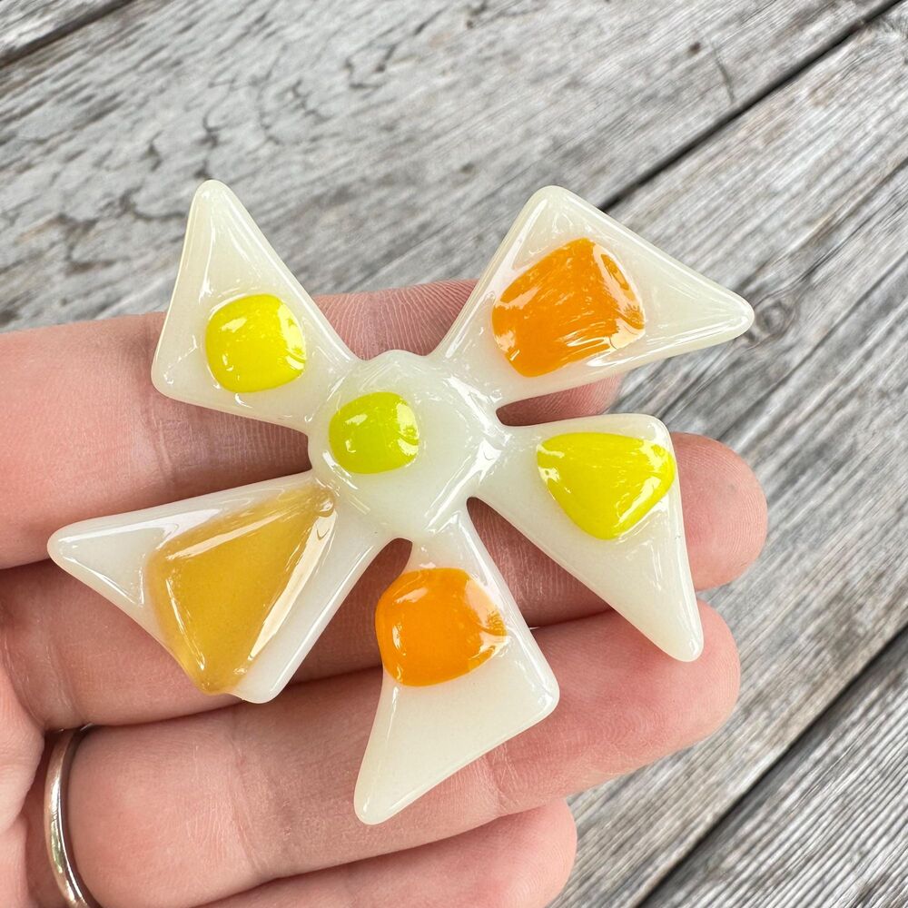 Colorful 70s Brooch Pin Colorful Pinwheel Brooch